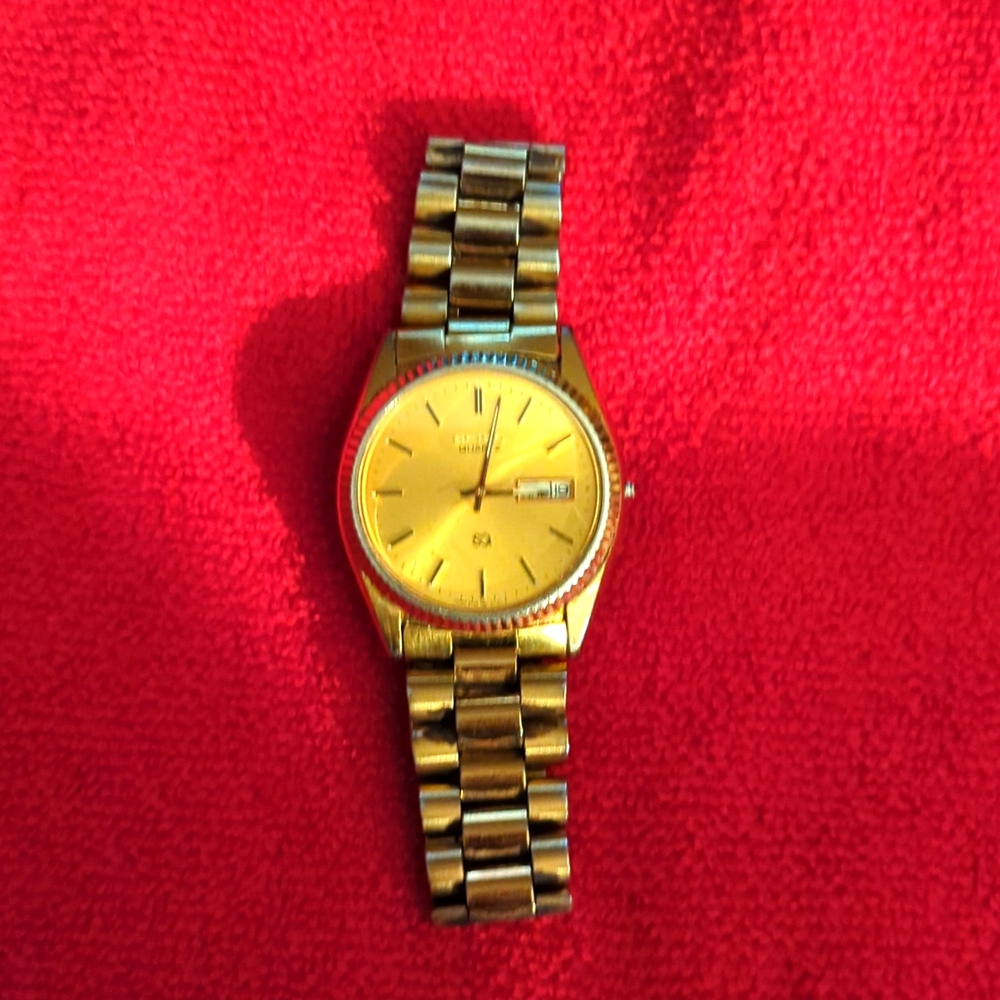 Seiko quartz watch